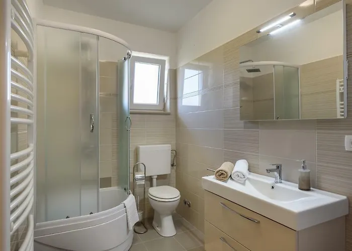 Perusko Apartman Póla